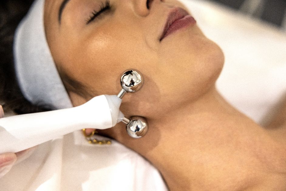 Derm Light révélez léclat de votre visage ELLE be