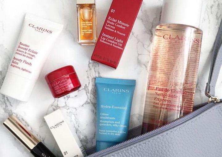 Tinder date avec Clarins: découvrez quel produit est fait pour vous!