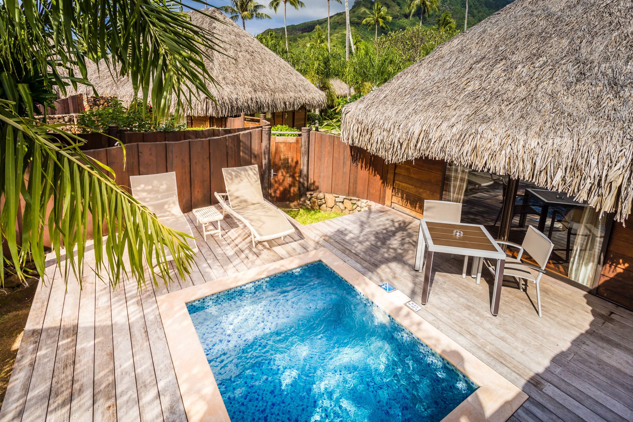 Chambre avec piscine privée