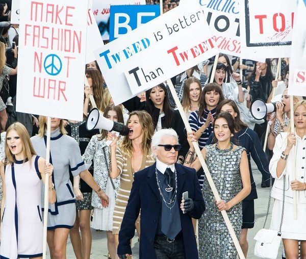 La manif’ féministe de Chanel