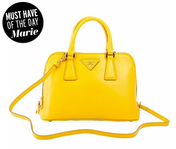 Pour Pâques, on veut un sac Prada jaune canari