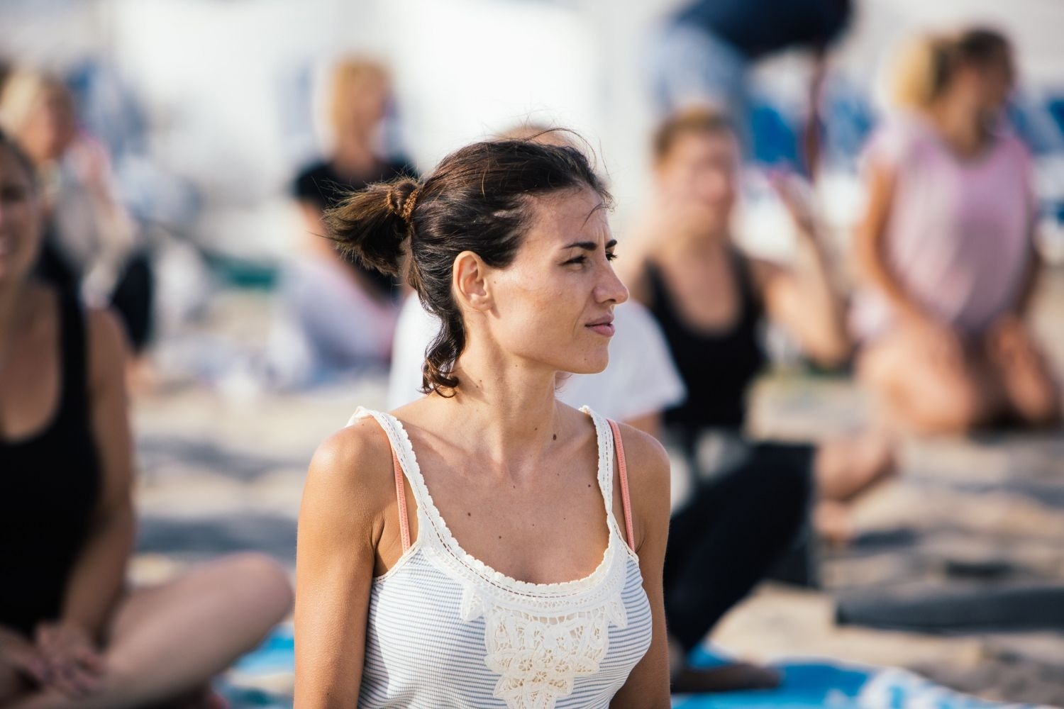 ELLE_Yoga_Sunset_2018