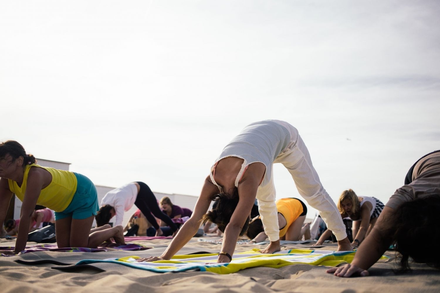 ELLE_Yoga_Sunset_2018