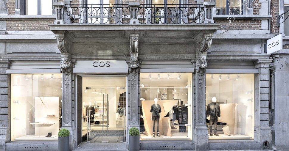 COS a ouvert une boutique à Liège