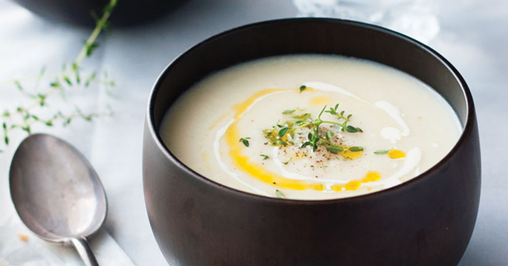 Le potage à base de chou-fleur version onctueuse