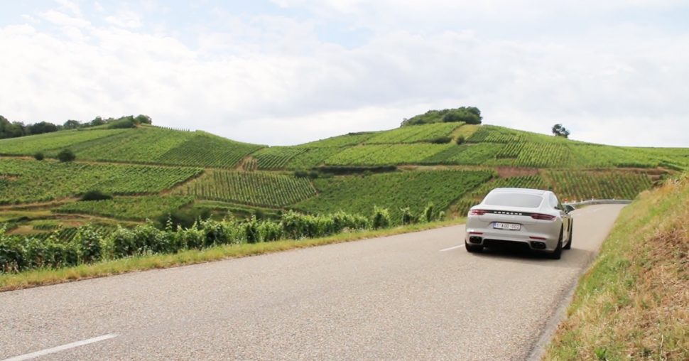 On a testé : rouler en Porsche Panamera 4S