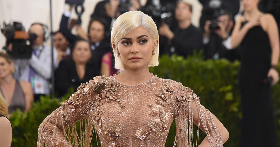 Kylie Jenner a donné naissance à son premier enfant (et on connait le prénom)