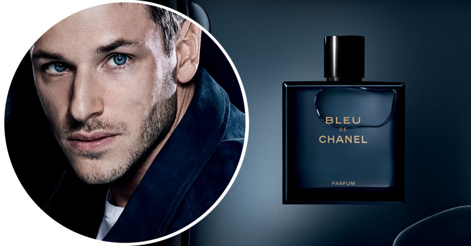 Gaspard Ulliel envoûtant dans le nouveau spot Bleu de Chanel (VIDEO)