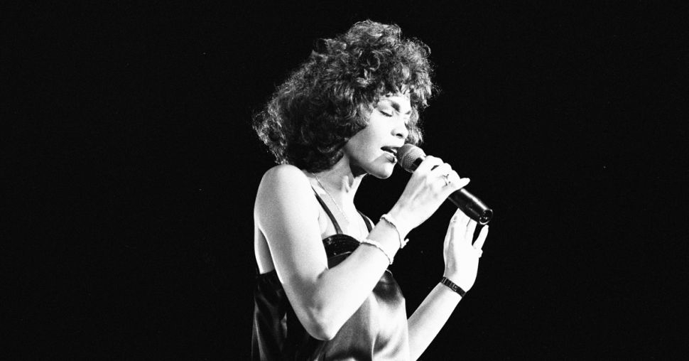 “Whitney” : le docu choc qui raconte la vie et la mort de la star