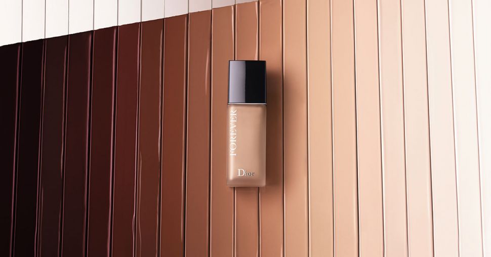 Dior lance une version glow de son fond de teint iconique