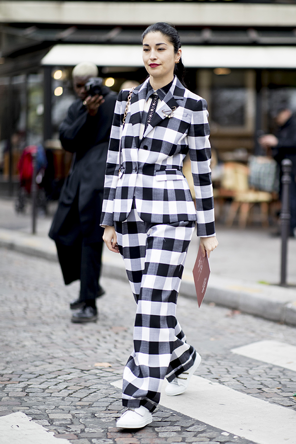 costume à carreaux paris fashion week