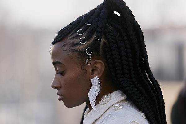 anneau cheveux paris fashion week