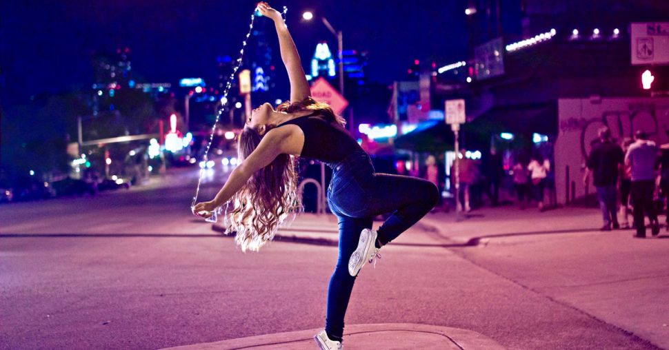 Women Dancing Together: le nouveau challenge du web qu’on adore