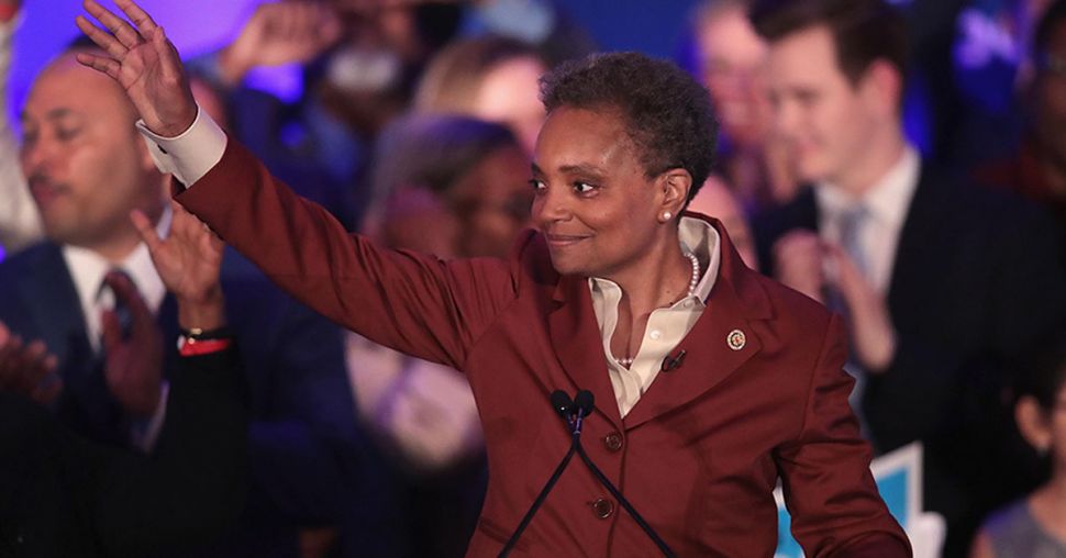 Lori Lightfoot, première femme noire homosexuelle maire à Chicago: qui est-elle ?