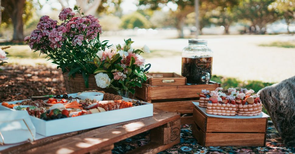 Foodie alert: un dîner insolite au milieu des bois arrive en Belgique