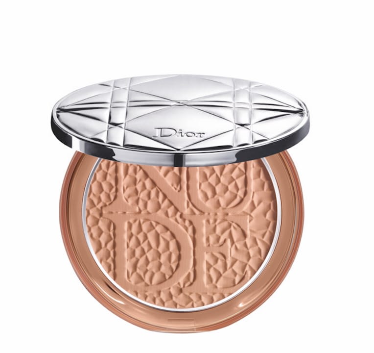 poudre rose maquillage dior