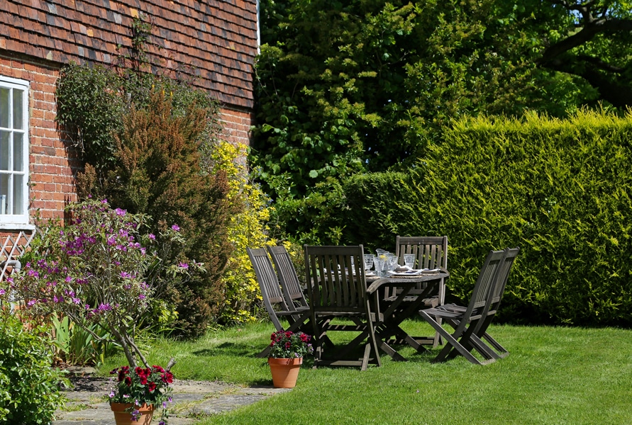 Cottage Leacon Hall Oast