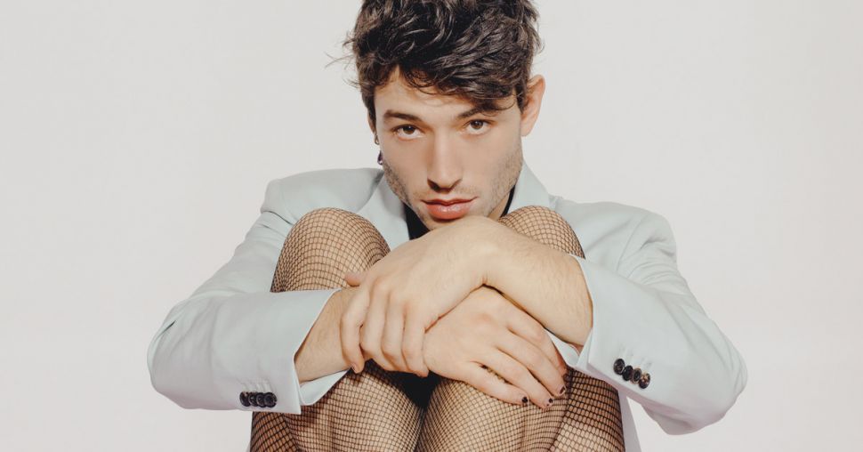 Ezra Matthew Miller le kid le plus cool d’Hollywood se confie sur sa vie, son métier et sa sexualité