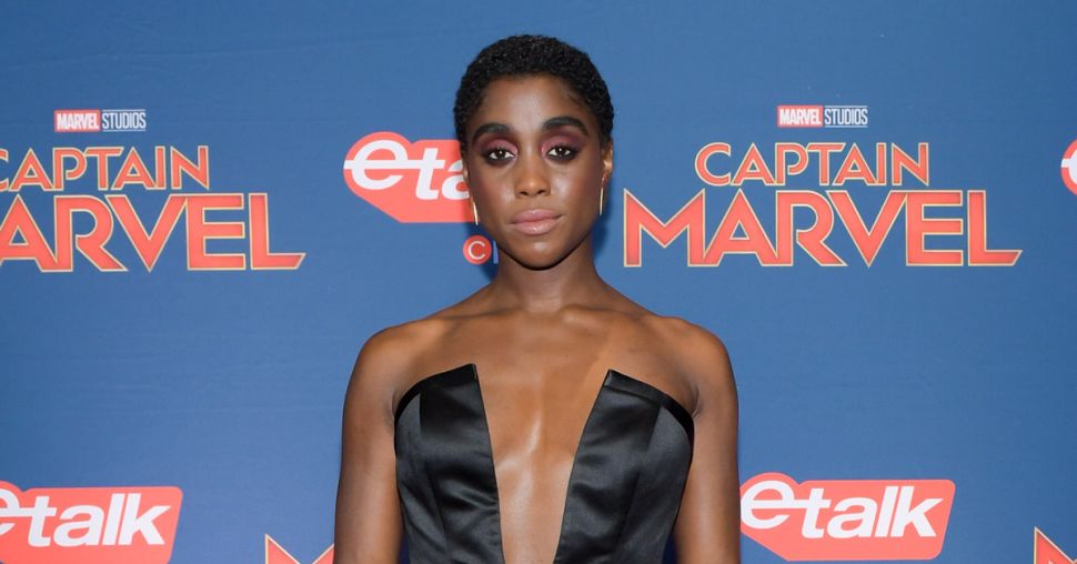 007 est une femme noire dans le nouveau “James Bond”