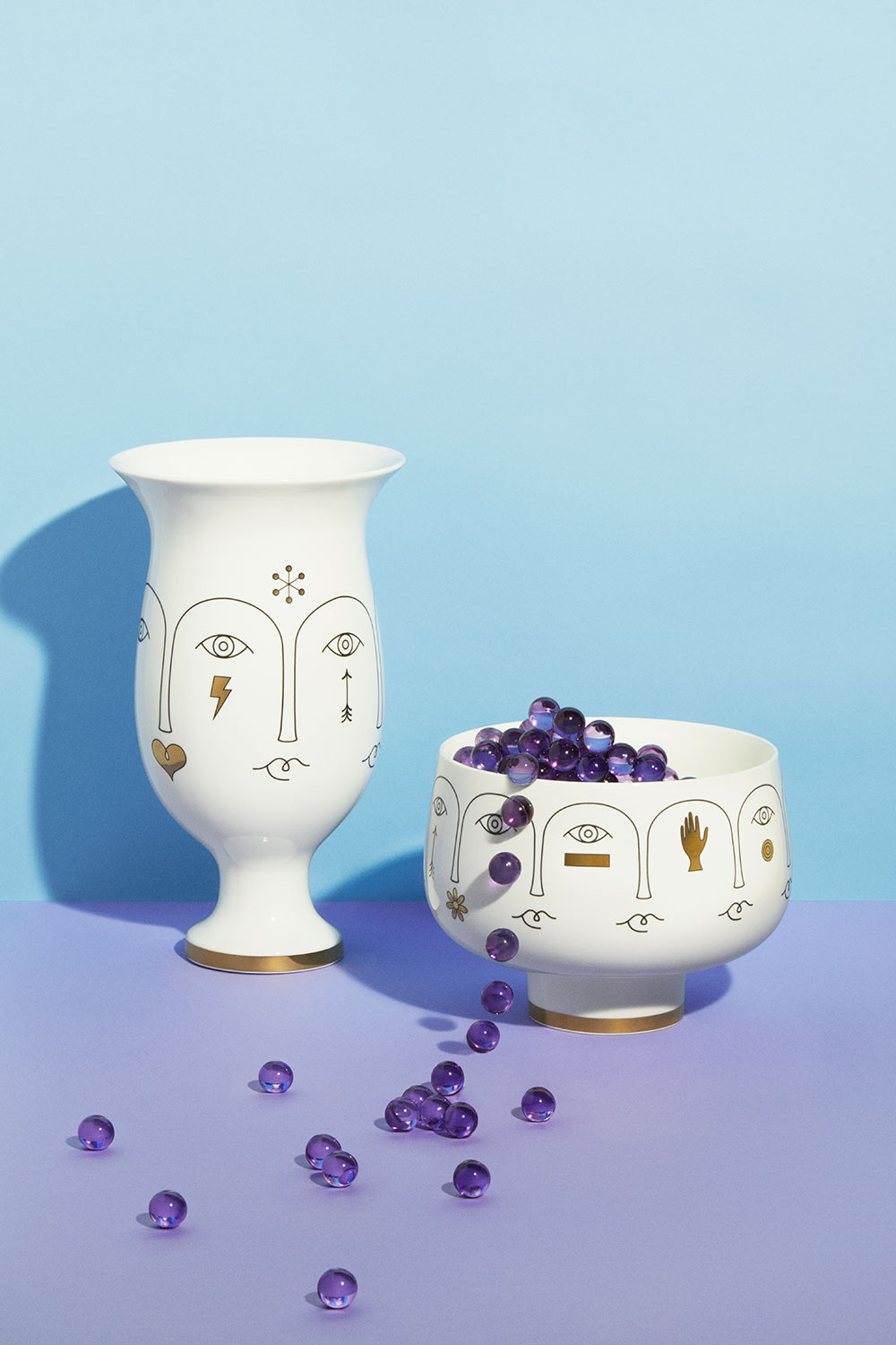 vases avec visage Jonathan Adler