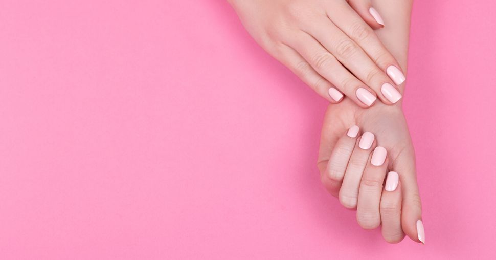 L’astuce infaillible à 2,99 € pour ne plus vous mettre du vernis partout