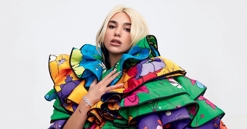 Dua Lipa se confie sur son nouvel album, la pandémie et sa love story