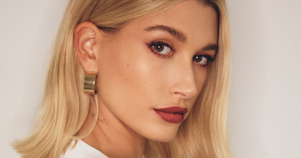 Les astuces beauté d’Hailey Bieber