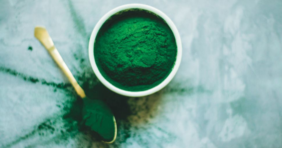 La spiruline,  cette super-algue meilleure alliée des sportives