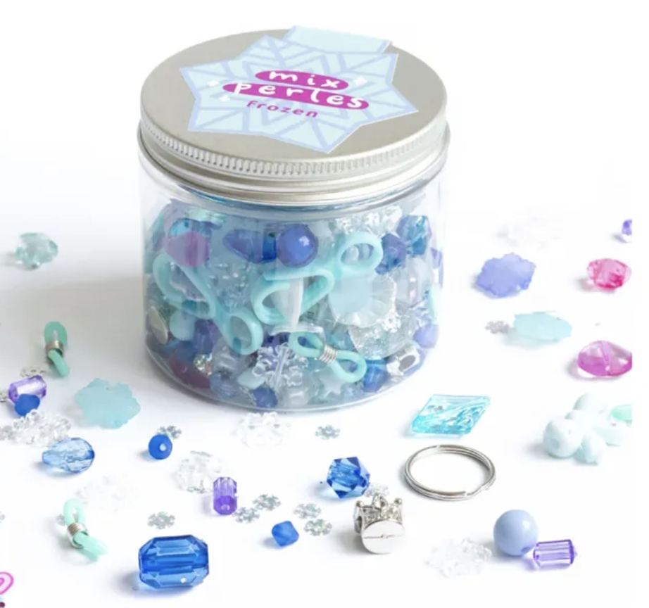 Un mix de perles pour faires des colliers et des bracelets aux couleurs de la Reine des Neiges - Modèle Frozen