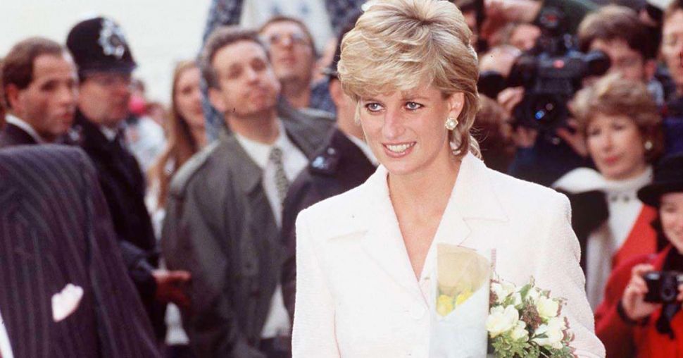 Comment Lady Diana a transformé un sac Dior en accessoire légendaire ?