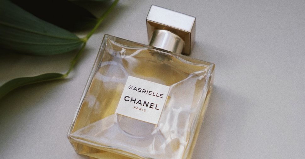 Comment le parfum est-il devenu le bijou des Maisons de Couture ?