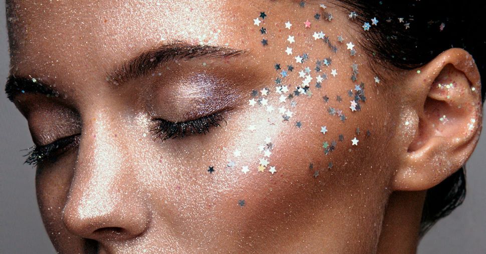 Crystal Eye : la nouvelle tendance make-up inspirée d’Euphoria