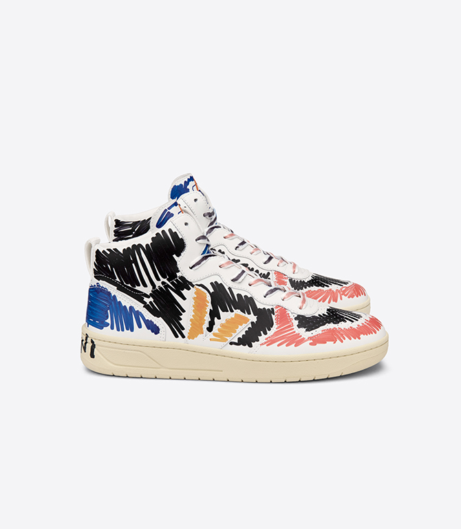 Paire de sneakers VEJA X Marni