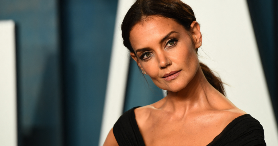 Le piercing du nez fait son grand comeback grâce à Katie Holmes