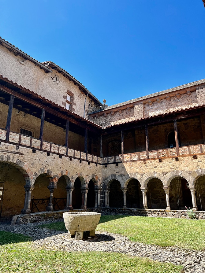 Visite du monastère de Lavaudiau