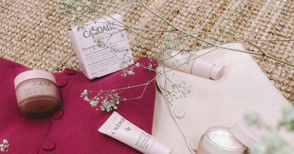 CAUDALIE x XANDRES : la douce collab qui ravit les amoureuses du cachemire