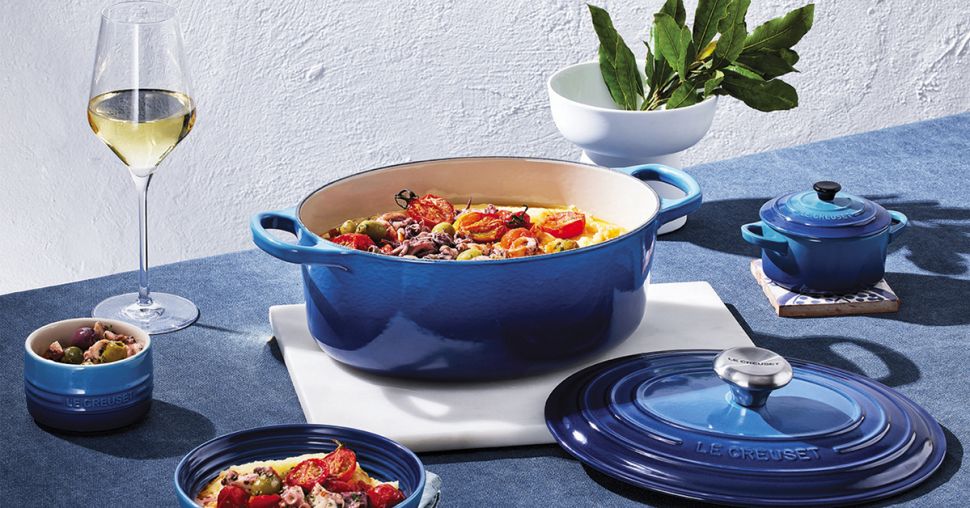 Le Creuset signe une nouvelle collection en Azur lumineux