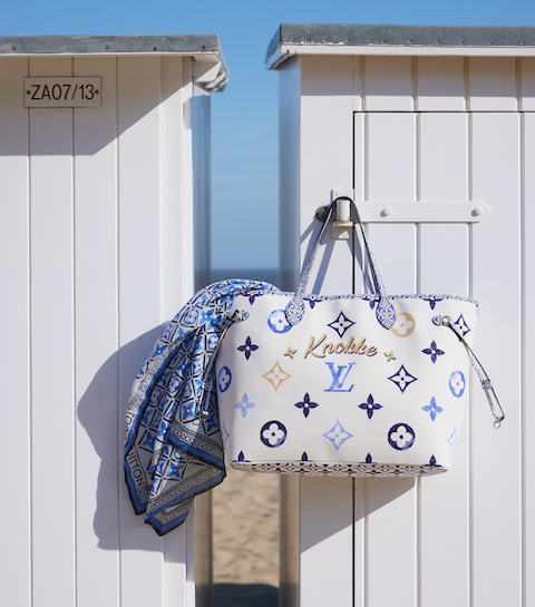 Les nouveaux sacs Louis Vuitton sont équipés décrans OLED  Mode in Textile