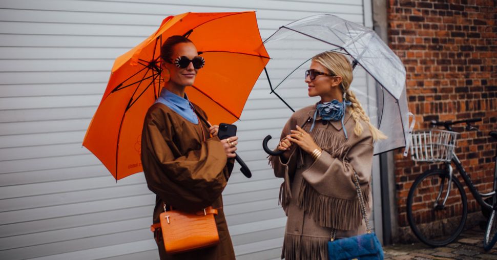 Shopping : comment rester stylée sous la pluie ?