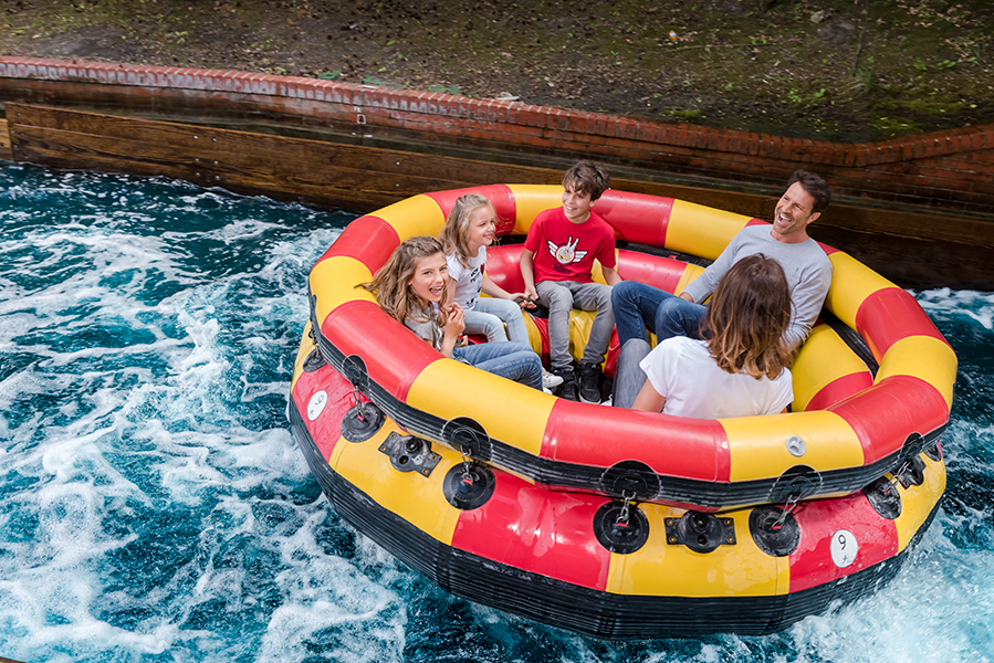 Attraction aquatique du Parc Astérix.