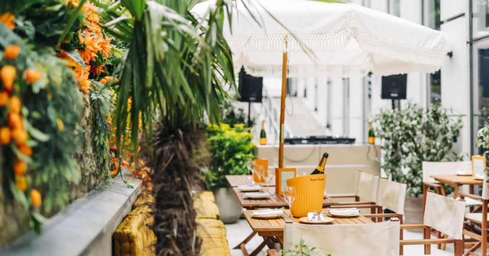 Regina’s, la terrasse pop-up signée Veuve Clicquot et The Hoxton