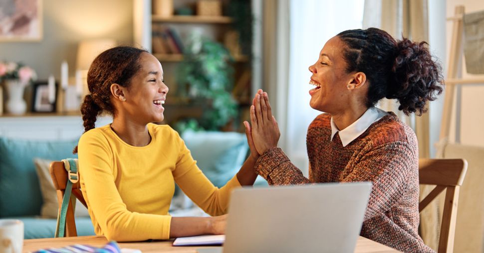 Comment concilier parentalité et travail?  Donnez votre avis pour faire bouger les choses !