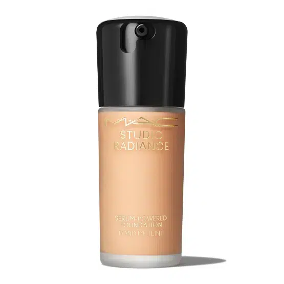 Studio Radiance Serum-Powered Foundation