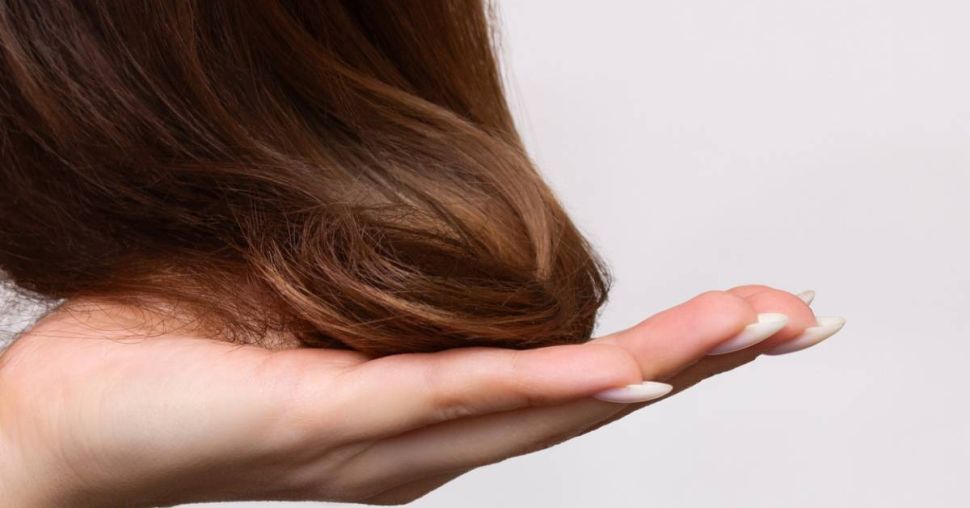 Renforcez vos cheveux et vos ongles avec des solutions naturelles