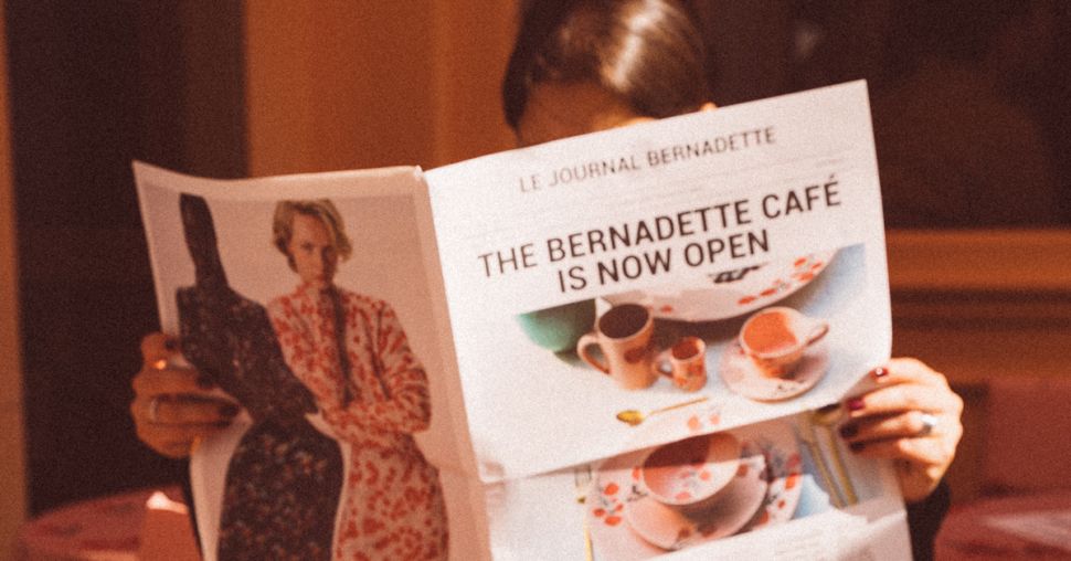 Bernadette s’installe à Paris avec deux cafés éphémères pour la Fashion Week