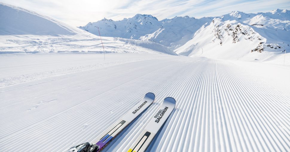 Où se trouve le plus grand domaine skiable du monde ?