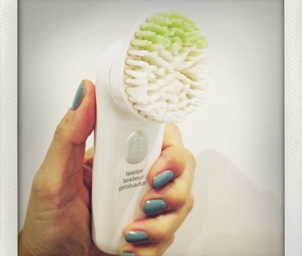 Getest: de cleansing brush van Clinique