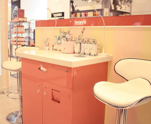 GETEST: de Benefit Brow Bar