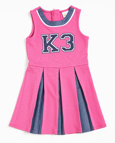 K3's populaire Play-O jurk nu ook in volwassen maten beschikbaar 