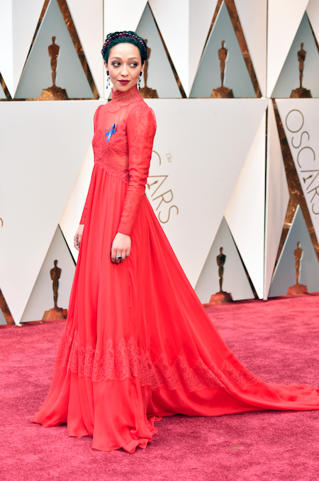 Oscars 2017 live rode loper emma stone alle looks jurken